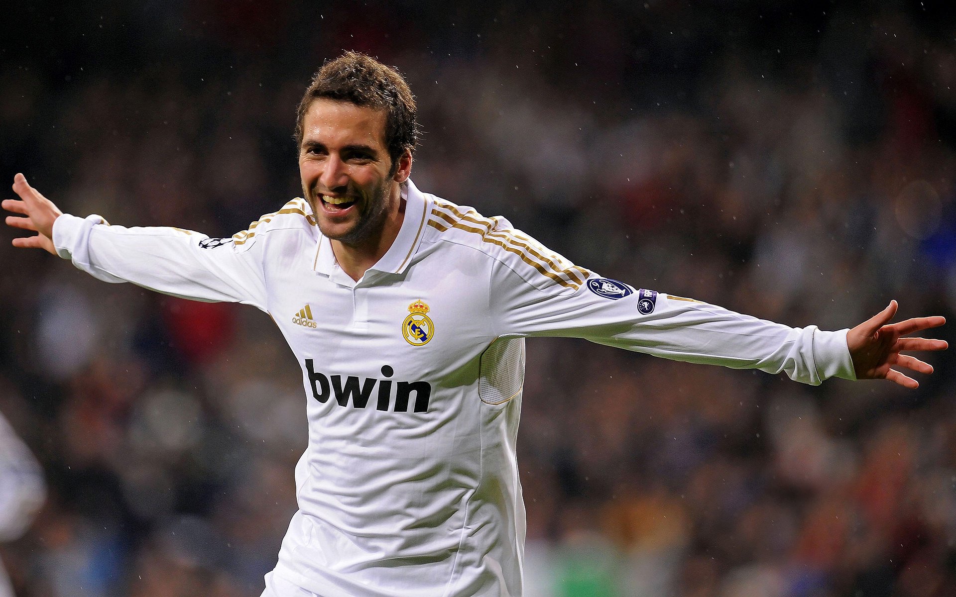 世界杯年度数据报告：门将单场扑救纪录被多次刷新 防守质量整体提升