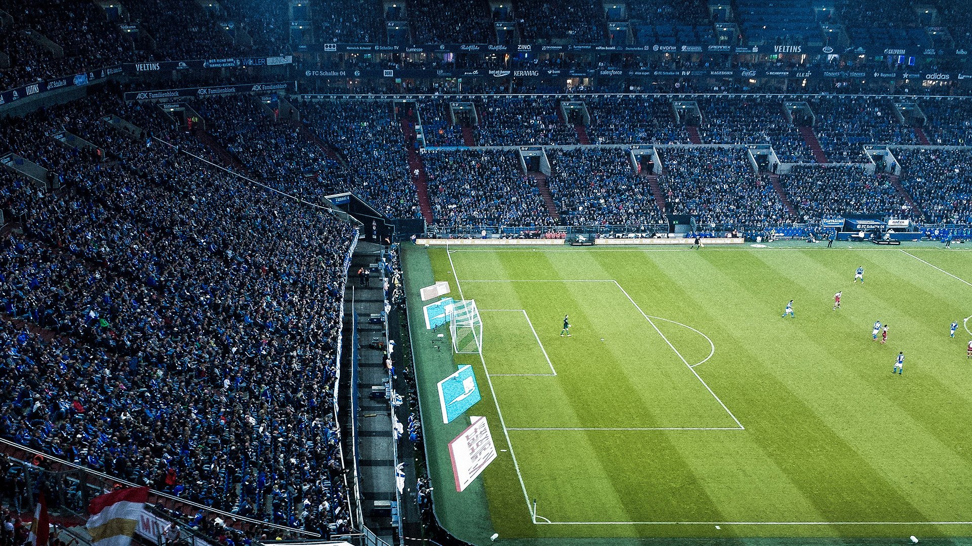 世界杯：内衣品牌与世界杯热点捆绑营销 引发是否“物化运动员”讨论